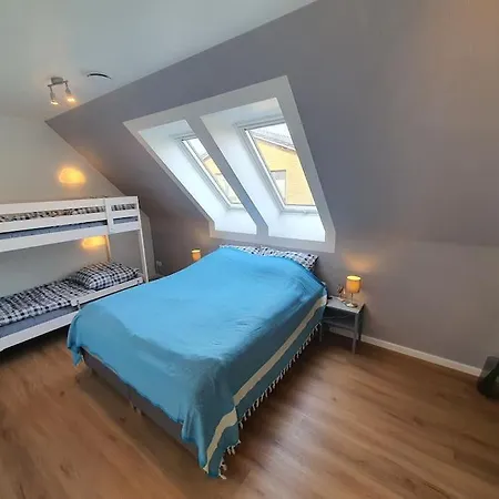 Kiel-russee Familienwohnung, Lademoeglichkeit, Co2 Frei